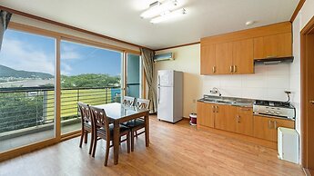 Ganghwa Dondaemoru Pension