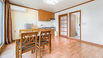 Ganghwa Dondaemoru Pension