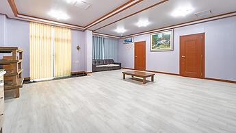 Ganghwa Dondaemoru Pension