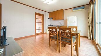 Ganghwa Dondaemoru Pension