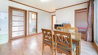 Ganghwa Dondaemoru Pension