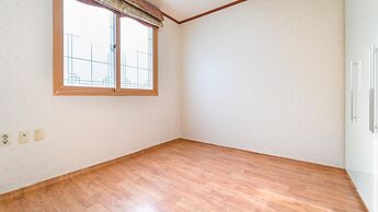 Ganghwa Dondaemoru Pension