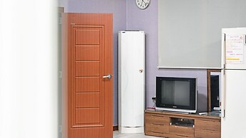 Ganghwa Dondaemoru Pension