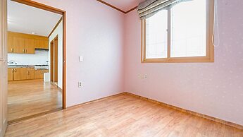 Ganghwa Dondaemoru Pension