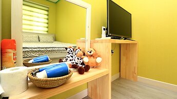 Seogwipo Haevichipoonggyeong Pension