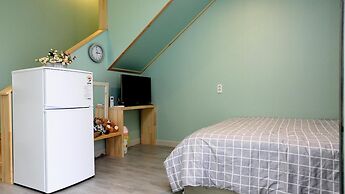 Seogwipo Haevichipoonggyeong Pension