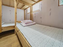 Gangneung Daleulsamkinbada Pension