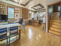 Gangneung Daleulsamkinbada Pension