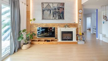 Jeju Jongdalrifeel House