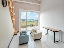 Jeju Sihyeonuipungcha Pension