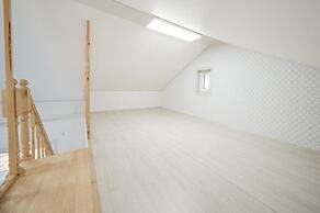 Jeju Sihyeonuipungcha Pension