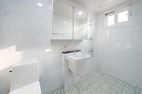 Jeju Sihyeonuipungcha Pension