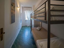 Scimiscià 2-bedroom Apartment with AC