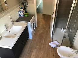 Scimiscià 2-bedroom Apartment with AC