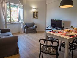 Scimiscià 2-bedroom Apartment with AC