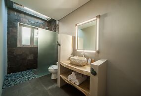 3BRLuxury Villas Merci Resort Seminyak 2