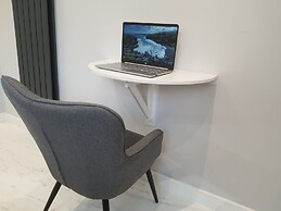 Modern Studio Apartment in Newcastle Upon Tyne