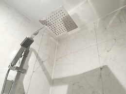 Modern Studio Apartment in Newcastle Upon Tyne