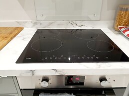 Modern Studio Apartment in Newcastle Upon Tyne