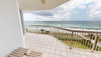 Silver Beach 506 is a gorgeous Gulf Front 4 BR with free beach service