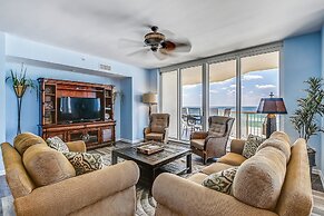 Silver Beach 506 is a gorgeous Gulf Front 4 BR with free beach service