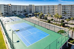 IR 518 is a Stunning 2 BR that has amazing Sunset views - sleeps 10 by