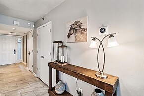 IR 518 is a Stunning 2 BR that has amazing Sunset views - sleeps 10 by