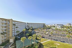 IR 518 is a Stunning 2 BR that has amazing Sunset views - sleeps 10 by