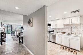 IR 518 is a Stunning 2 BR that has amazing Sunset views - sleeps 10 by