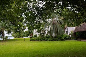 Sunbird Chintheche Inn