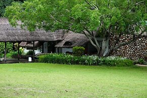 Sunbird Chintheche Inn