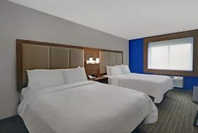 Holiday Inn Express And Suites Detroit Dearborn by IHG