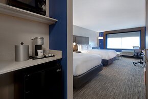 Holiday Inn Express And Suites Detroit Dearborn by IHG