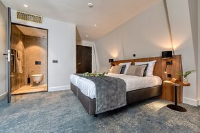 Boutique Hotel First City Den Haag