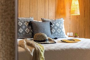 Skiathos Theros Philian Collection