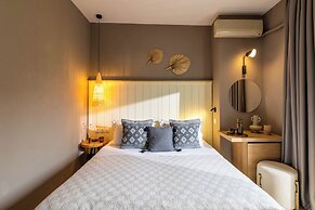 Skiathos Theros Philian Collection