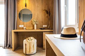 Skiathos Theros Philian Collection