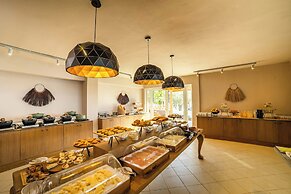 Skiathos Thalassa Philian Collection