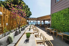 Skiathos Thalassa Philian Collection