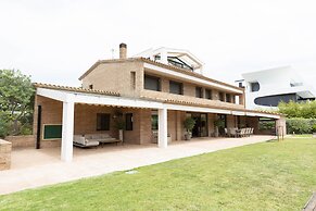 Olala Gava Beach Villa