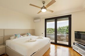 Olala Gava Beach Villa