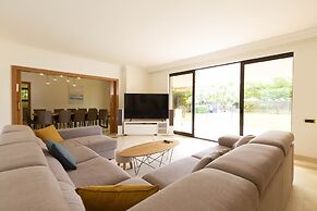 Olala Gava Beach Villa