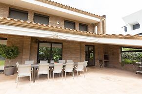 Olala Gava Beach Villa