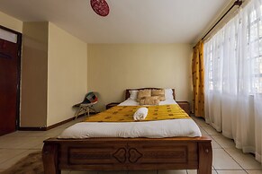 Takdiri Homes Plush 3BR Appartment