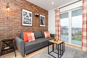 Movie Jacuzzi Apartment by Renters