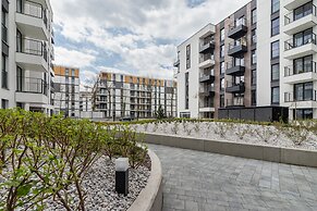 Movie Jacuzzi Apartment by Renters