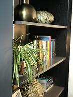 3 Bedroom House Close to M6 & M55