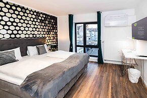 Eco Smart Apartments Premium City