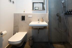 Eco Smart Apartments Premium City