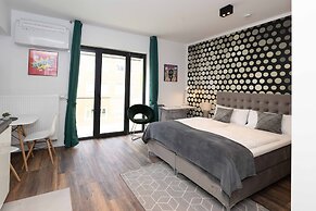 Eco Smart Apartments Premium City